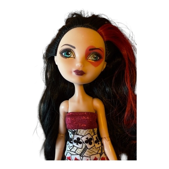 Lizzie Hearts Book Party Ever After High Doll 2013 - Picture 4 of 10